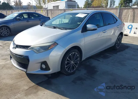 2015 Toyota Corolla S Plus z USA, uszkodzony, nr VIN 5YFBURHE1FP232753